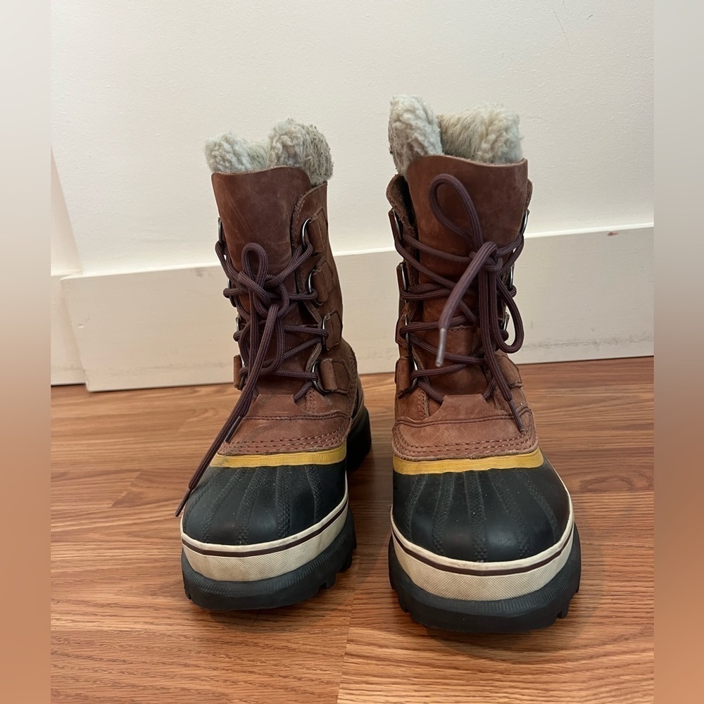 Sorrel Caribou waterproof snow boots